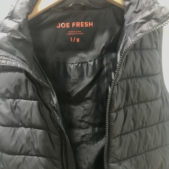 Joe Fresh boy vest Size : L
only worn once - Picture 3 of 3